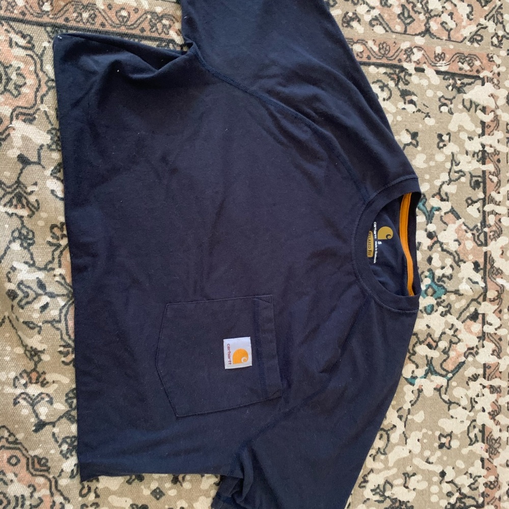 carhartt short sleeve t!